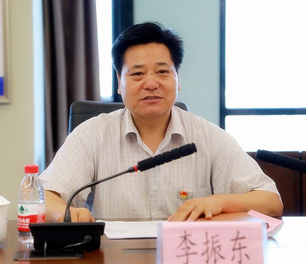 陕西德赢VWIN集团召开领导班子“不忘初心、牢记使命”专题民主生活会 陕西德赢VWIN集团召开领导班子“不忘初心、牢记使命”专题民主生活会